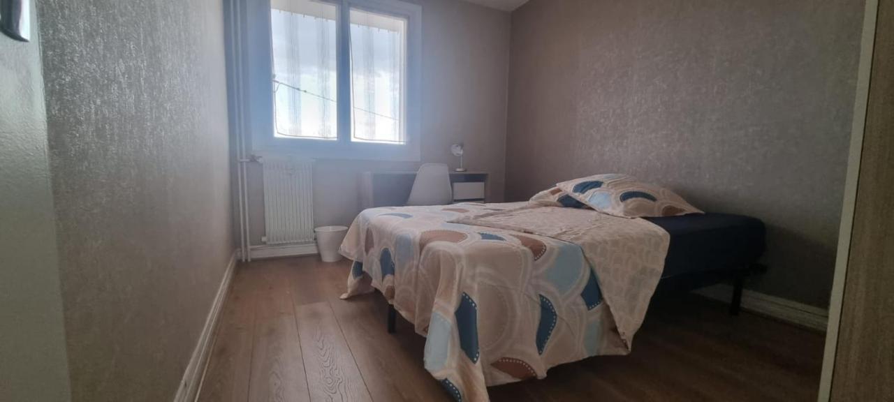 Chez Toni Apartment Troyes Bagian luar foto